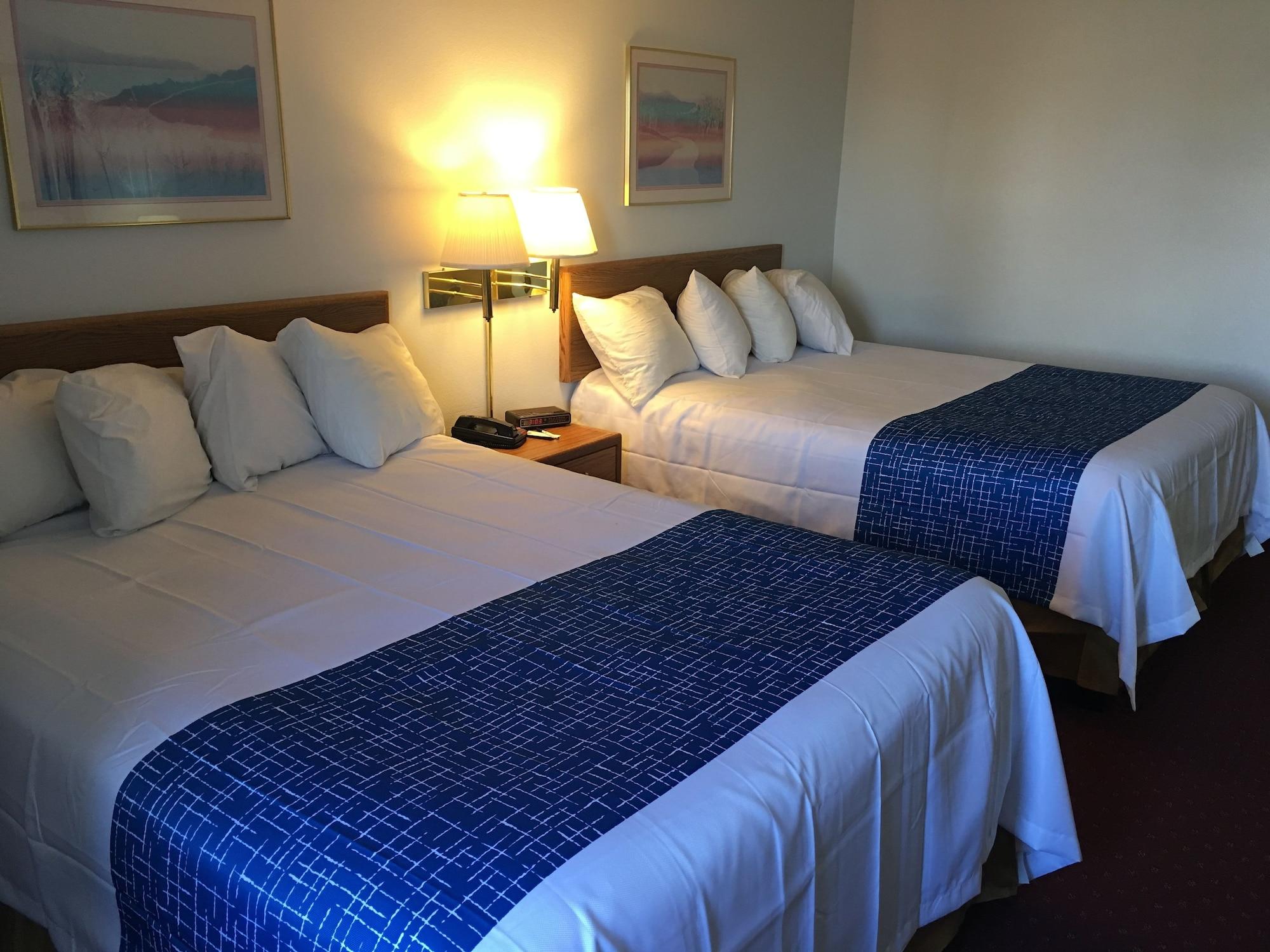 Travelodge By Wyndham ספירפיש מראה חיצוני תמונה