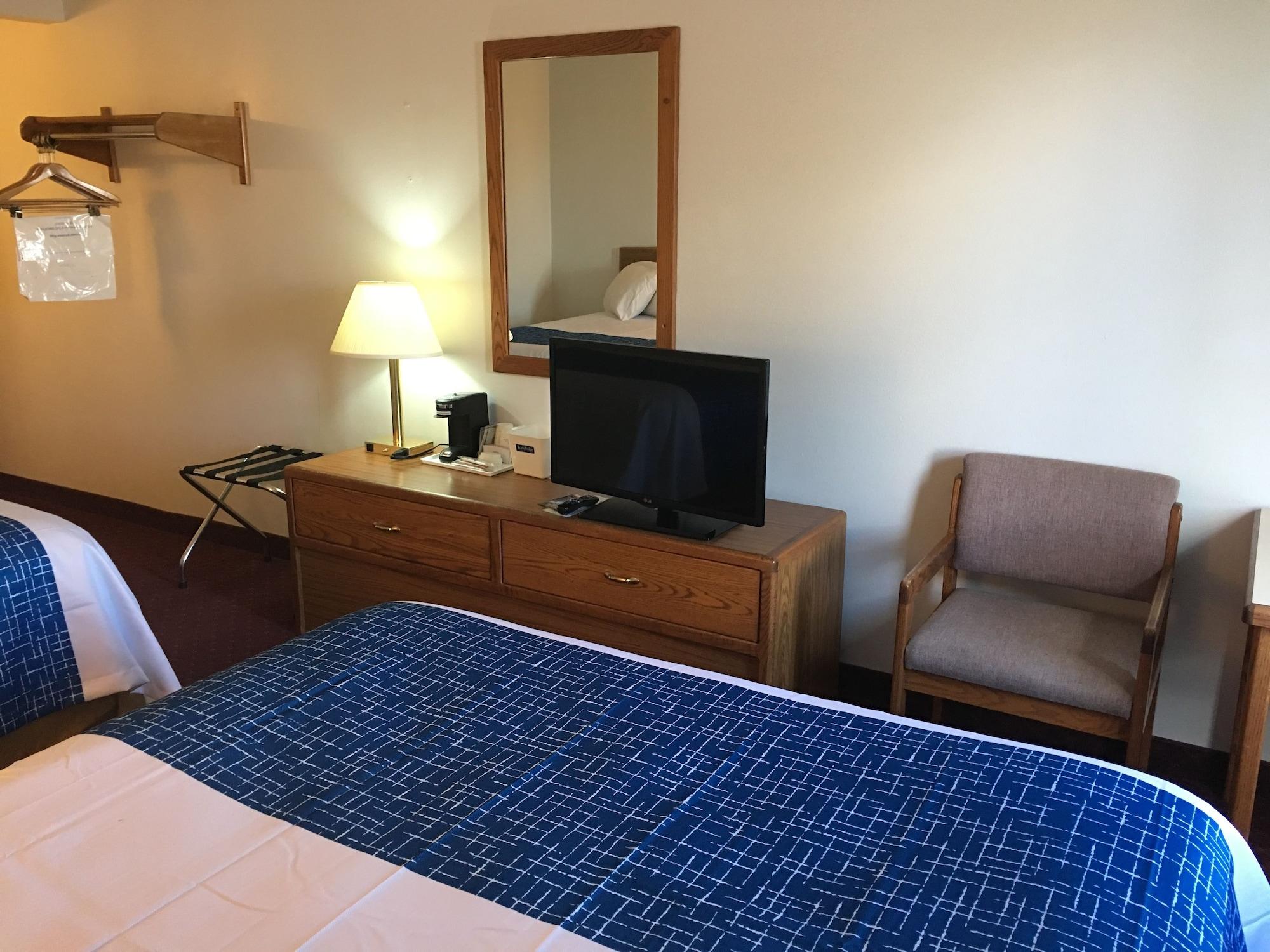 Travelodge By Wyndham ספירפיש מראה חיצוני תמונה
