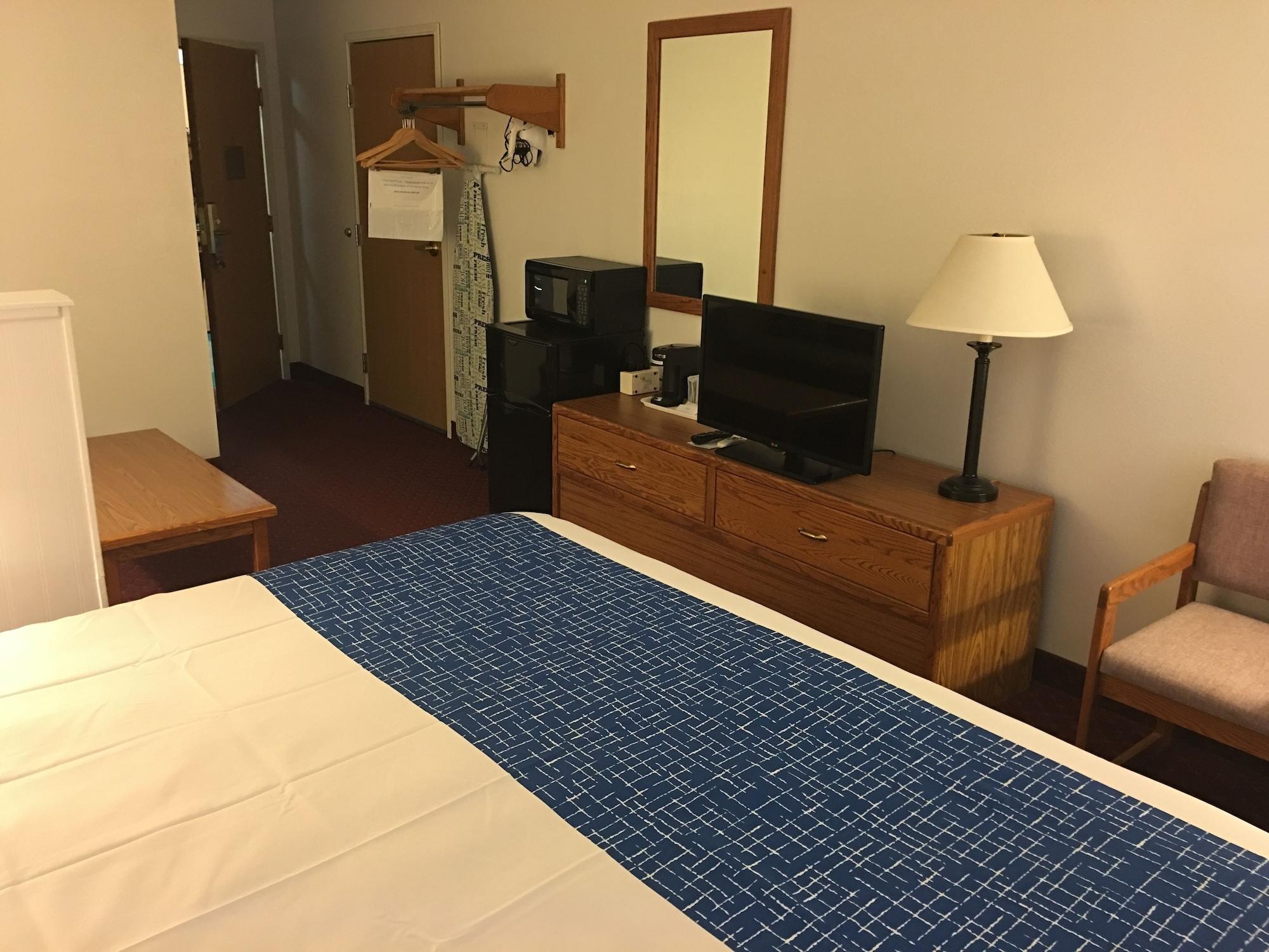 Travelodge By Wyndham ספירפיש מראה חיצוני תמונה